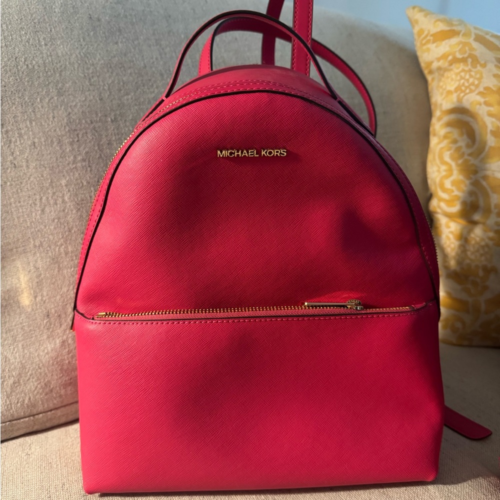 Michael Kors Sheila Medium Backpack - PINK